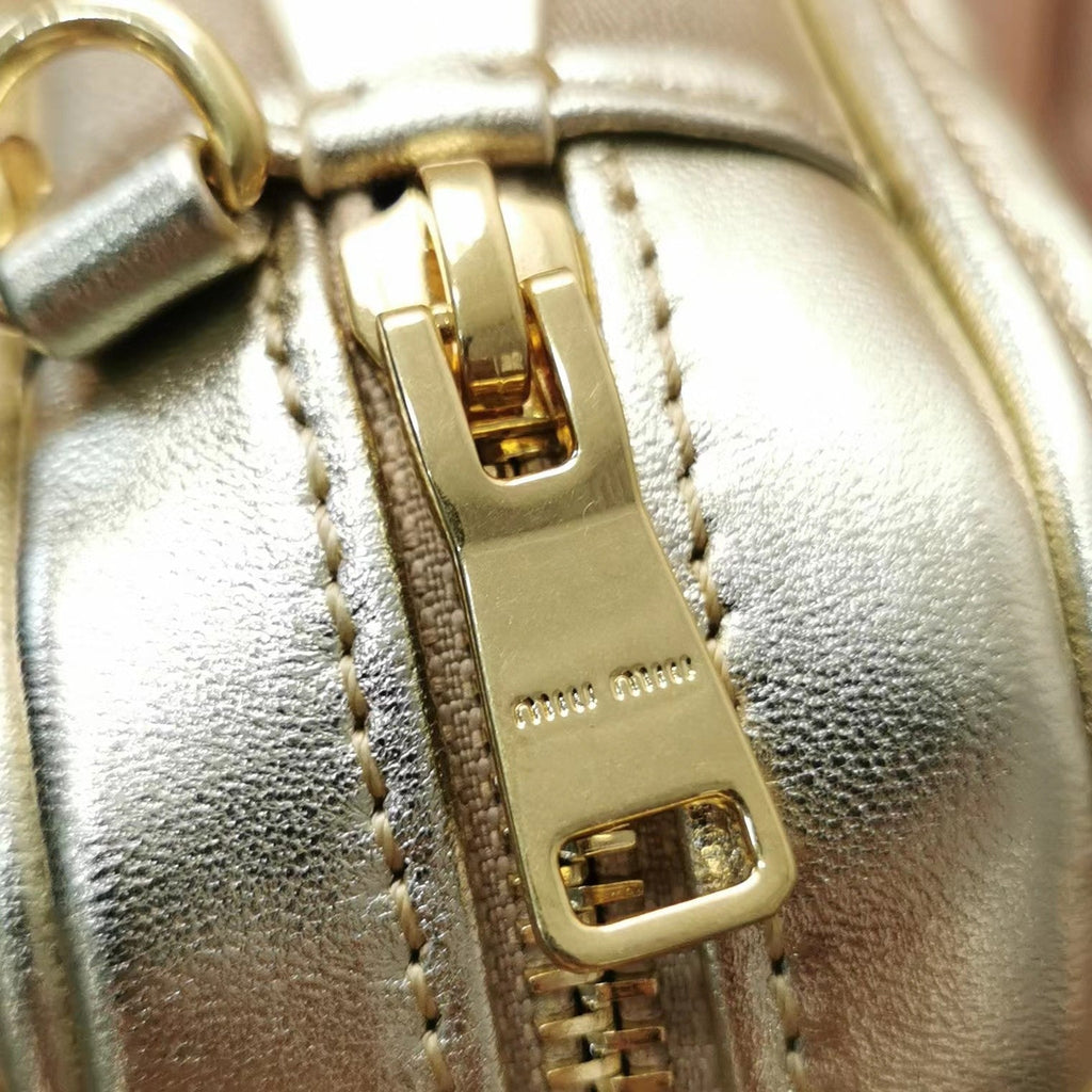 TOO PRETTY 17 HANDBAG GOLDEN LAMBSKIN
