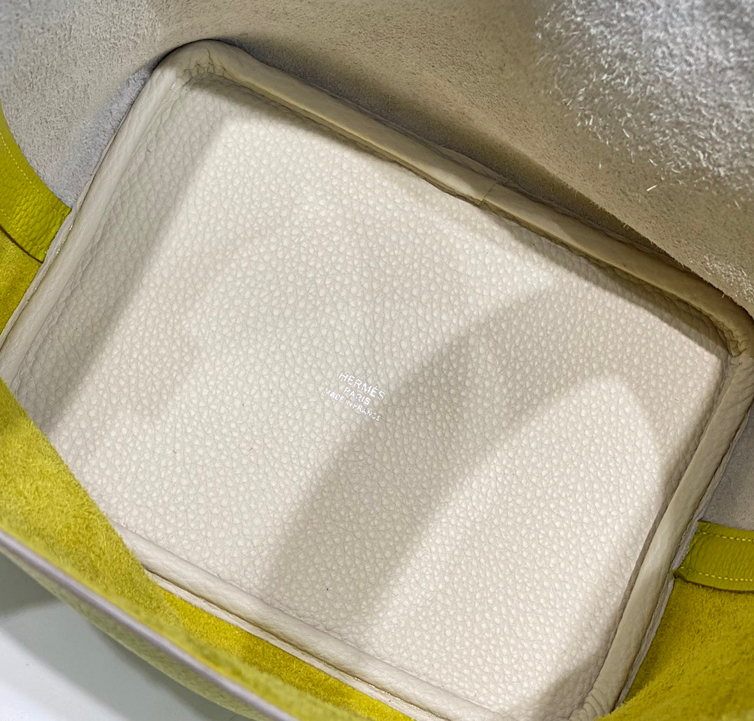 HERMES 25S PICOTIN LOCK 18 IN WHITE AND LEMON YELLOW CALFSKIN SILVER HARDWARE