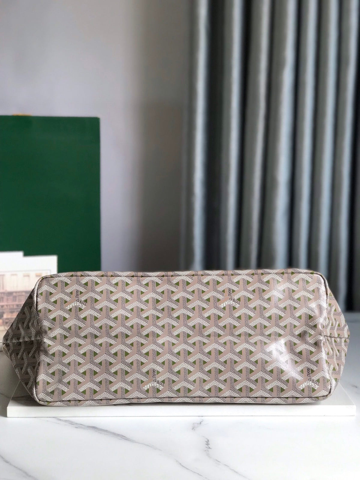 SAINT LOUIS PM 34 IN GREY MIX GREEN GOYARDINE CANVAS AND CALFSKIN