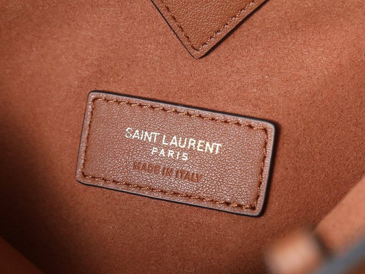 YSL Y BUCKET BAG 30 IN BROWN CALFSKIN