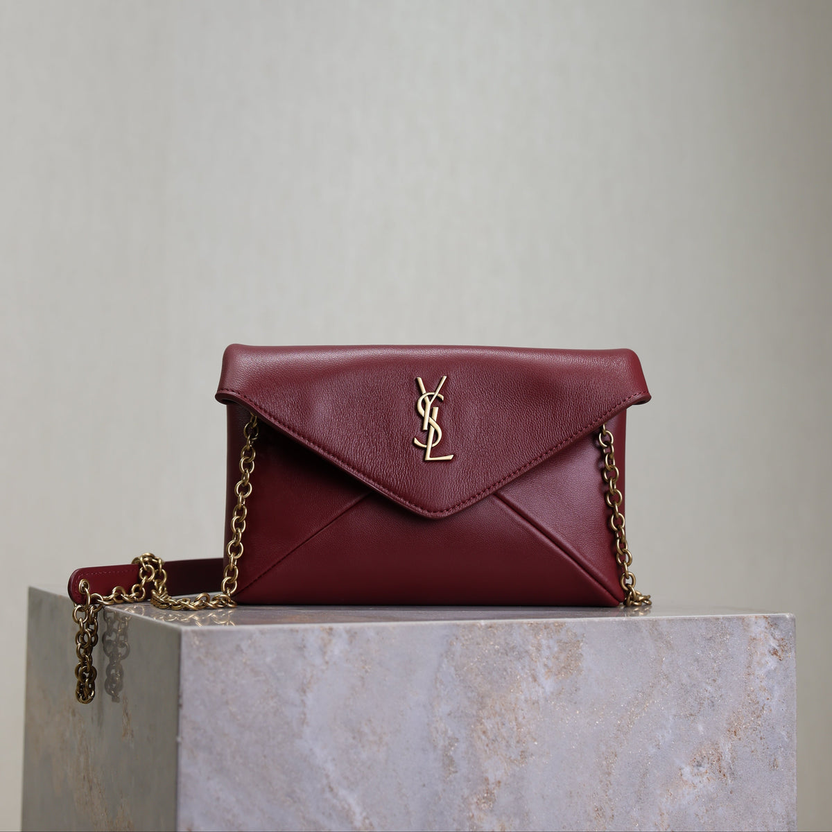 YSL 25S CALYPSO MINI 19 IN BURGUNDY CALFSKIN GOLD HARDWARE