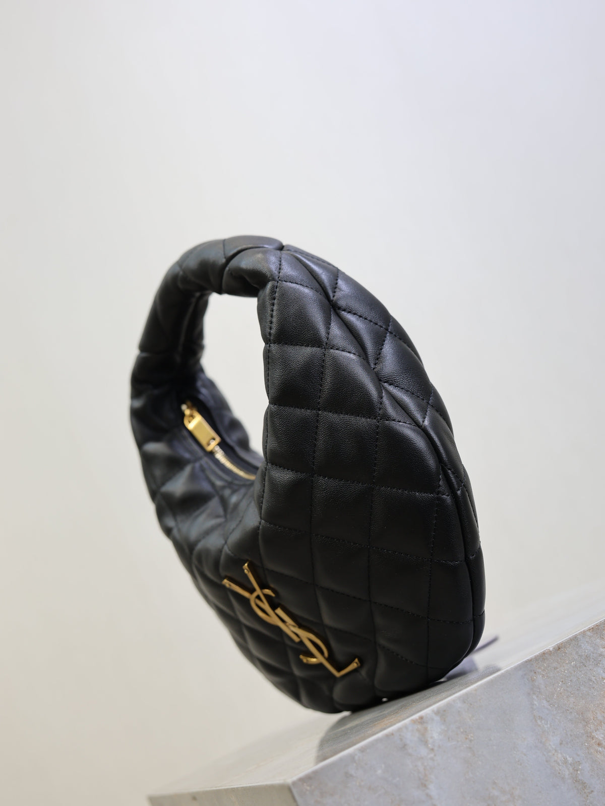 YSL 25S ICARE BABY 17 IN BLACK QUILTED CALFSKIN GOLD HARDWARE