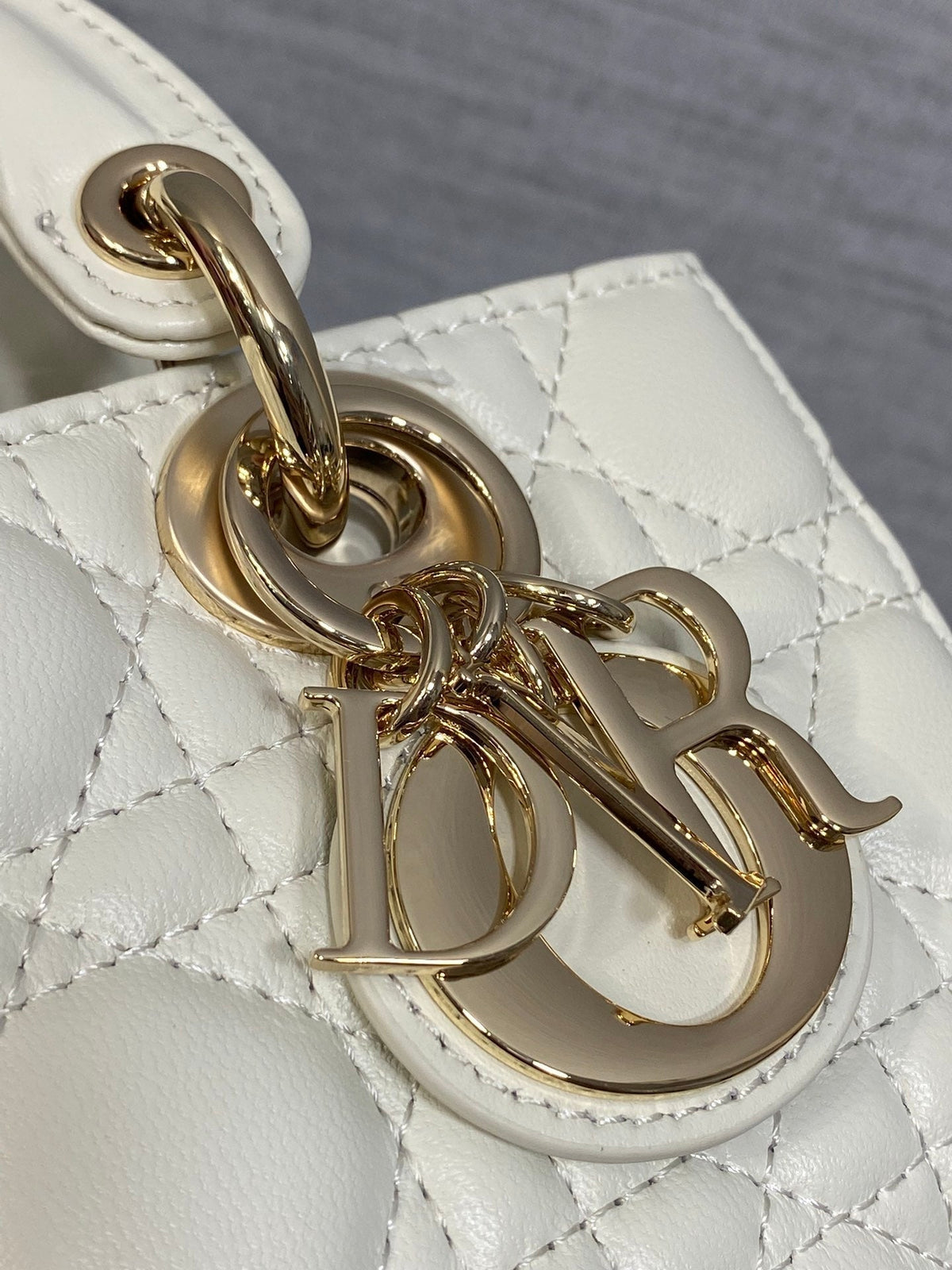 DIOR 25S MICRO LADY D-JOY 19 IN IVORY CALFSKIN GOLD HARDWARE