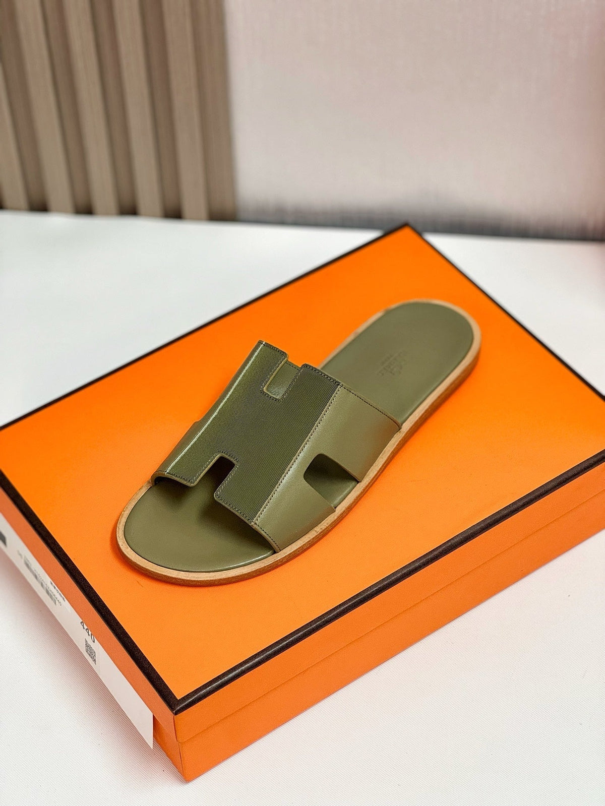 HERMES IZMIR SANDAL OLIVE MIX MOSS LAMBSKIN