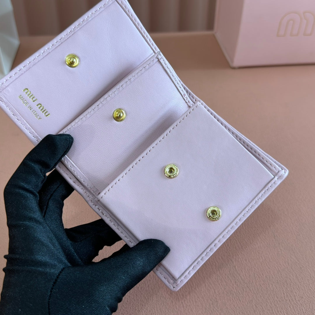 SMALL MATELASSÉ NAPPA LEATHER WALLET LIGHT PINK