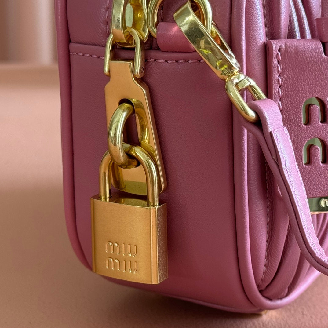 MIUMIU 26S ARCADIE MATELASSE BAG 19 IN DUSTY ROSE PINK CALFSKIN GOLD HARDWARE
