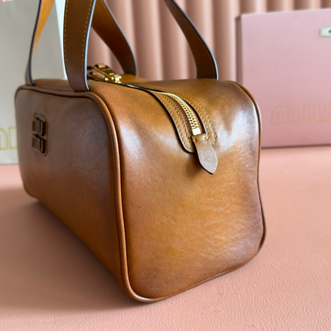 MIUMIU 26S TOP-HANDLE BAG 28 IN TAN BROWN CALFSKIN GOLD HARDWARE