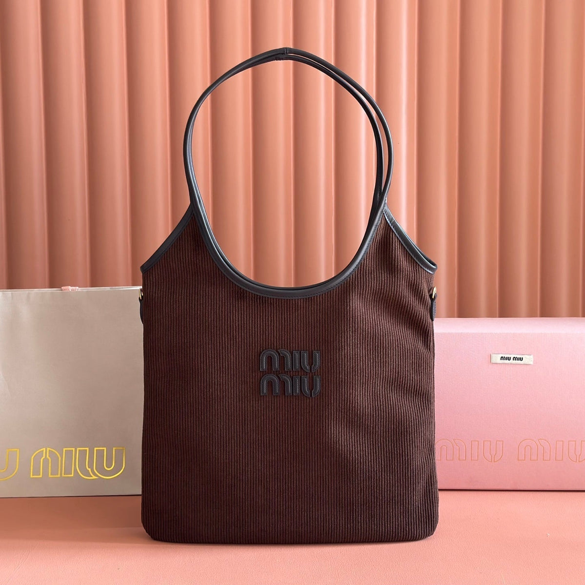 MIUMIU 26S IVY 40 TOTE IN IN CHOCOLATE BROWN CANVAS AND BLACK CALFSKIN