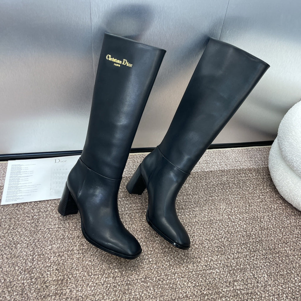 DIOR 25S D-TOWN HEELED BOOT 80MM IN BLACK SUPPLE CALFSKIN