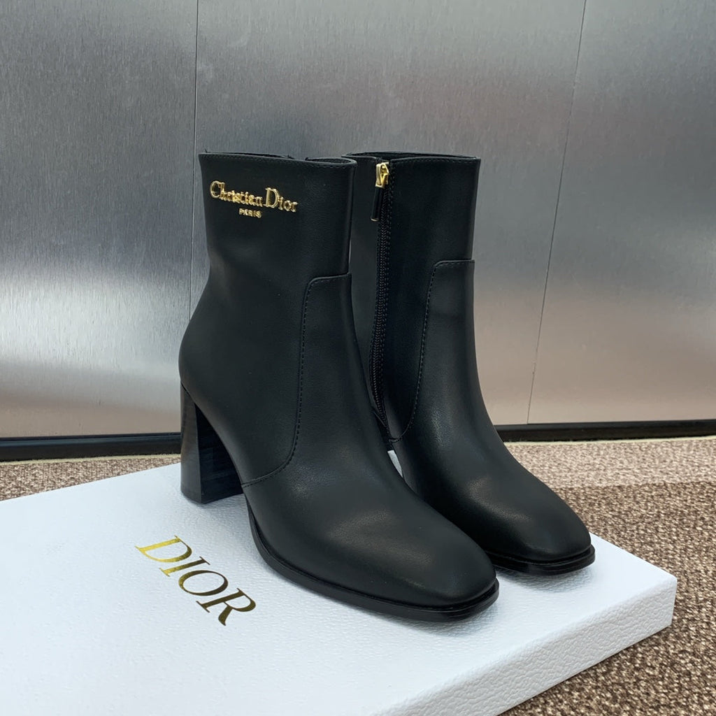 DIOR 25S D-TOWN HEELED ANKLE BOOT 80MM IN BLACK CALFSKIN