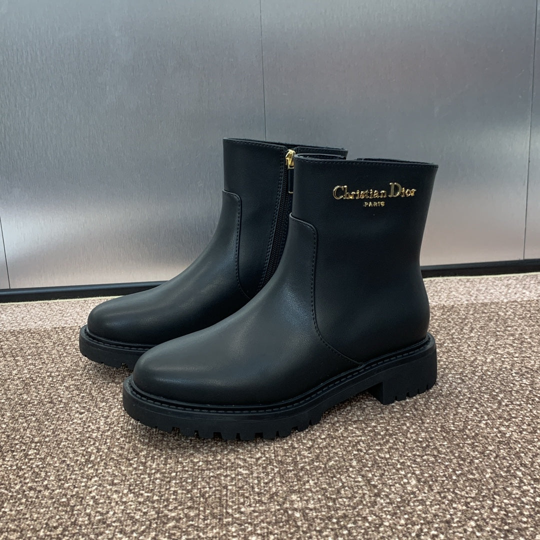 DIOR 25S D-TOWN ANKLE BOOT 25MM IN BLACK BRUSHED CALFSKIN