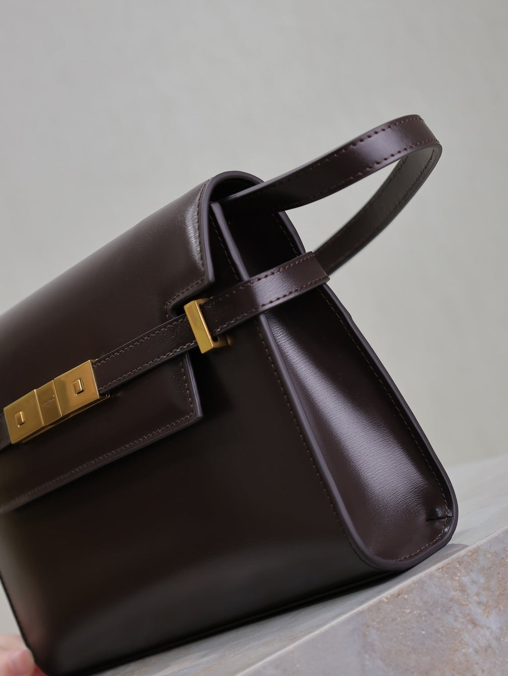 YSL 25S MANHATTAN SMALL 24 IN ROUGE CABERNET CALFSKIN GOLD HARDWRE