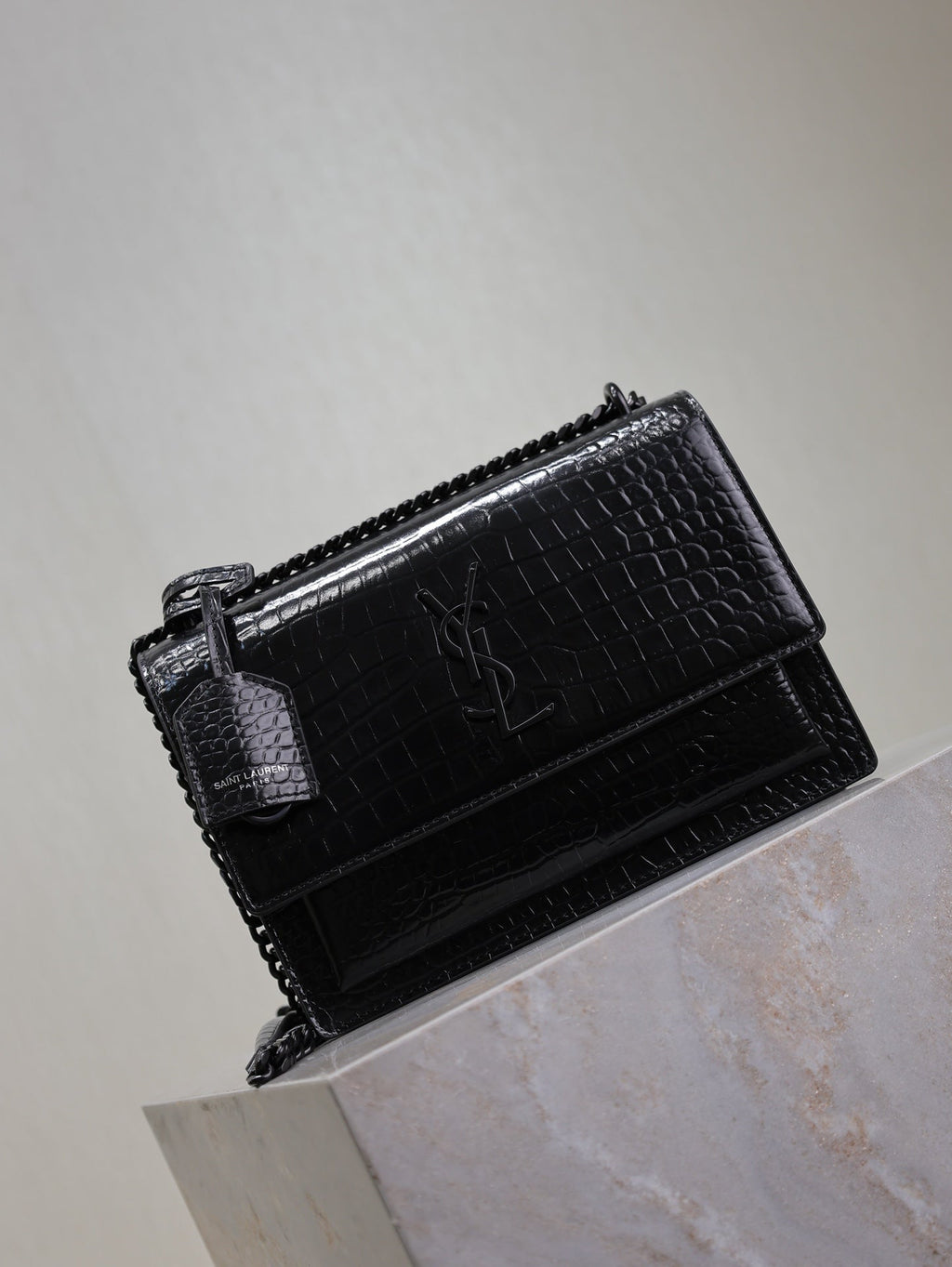 YSL 25S SUNSET MEDIUM 22 IN BLACK CROCODILE-EMBOSSED SHINY CALFSKIN BLACK HARDWRE
